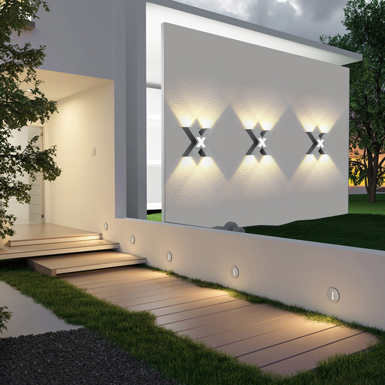 Applique Murale Étanche en Aluminium – Éclairage LED moderne pour le jardin ou la terrasse