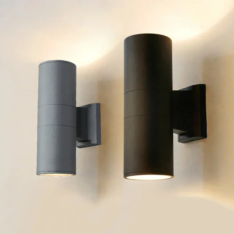 Applique Murale Éclatante – Luminaire en aluminium brossé avec lumière LED pour le couloir ou le salon