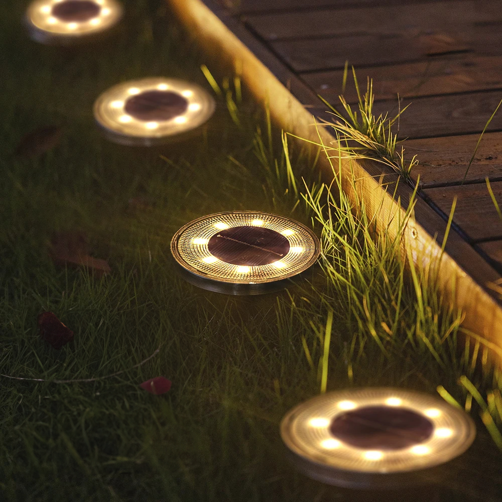 Suspension Éclat de Lune – Lampe solaire étanche au design contemporain pour le jardin ou la terrasse