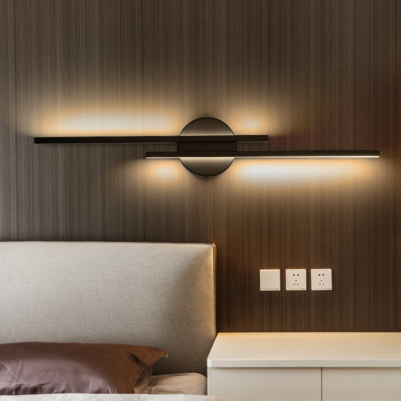 Applique Éclat Doux pour un éclairage apaisant – Luminaire en métal et verre pour la chambre ou le salon