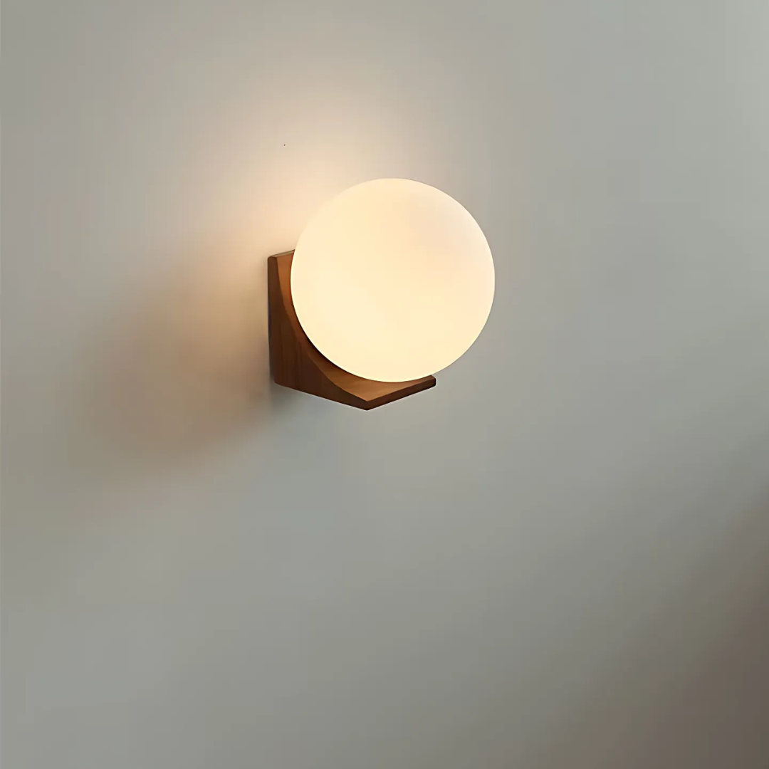 Applique Élégante en Métal Doré – Luminaire raffiné pour le salon ou la chambre à coucher