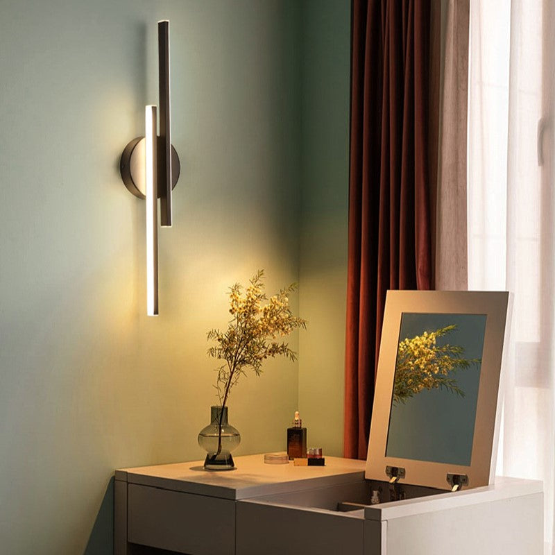 Applique Éclat Doux pour un éclairage apaisant – Luminaire en métal et verre pour la chambre ou le salon