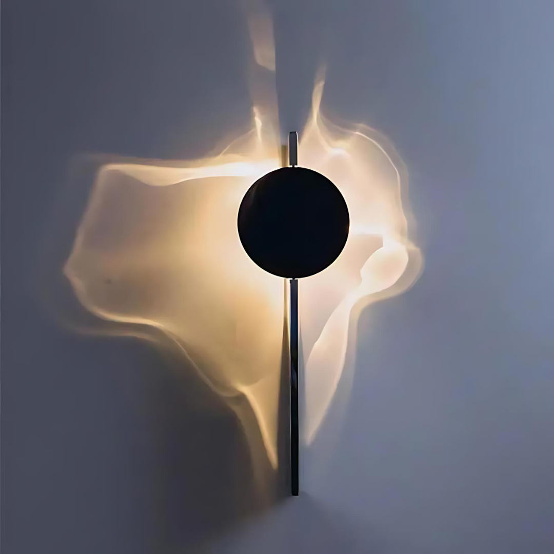 Applique Murale Design Épuré – Luminaire en métal noir pour une ambiance moderne dans le salon ou le bureau