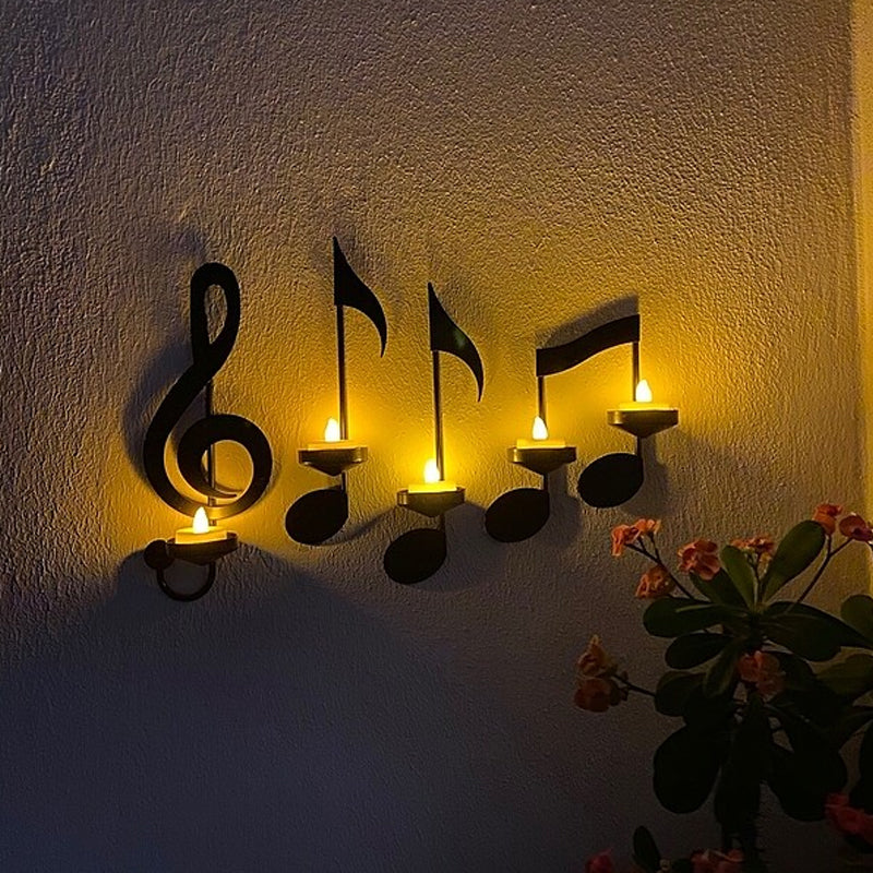 Applique Murale Écho Musical Noir – Luminaire élégant en métal pour le salon ou la chambre à coucher