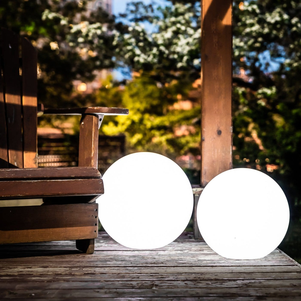 Lampe Élégante en métal avec abat-jour en tissu – Éclairage polyvalent pour le jardin ou la terrasse