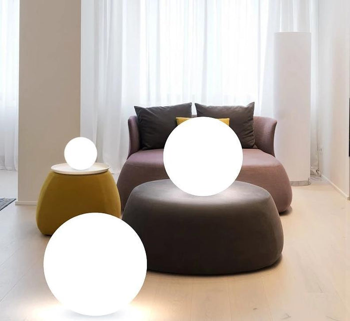 Lampe Élégante en métal avec abat-jour en tissu – Éclairage polyvalent pour le jardin ou la terrasse