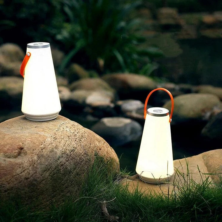 Lampe de Camping Éco-Responsable – Éclairage LED rechargeable pour les aventures en plein air