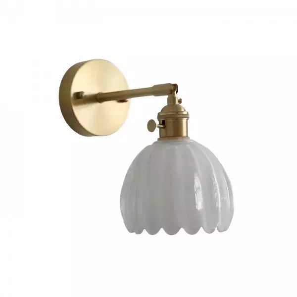 Applique Murale Élégante – Luminaire en métal doré et verre soufflé pour le salon ou la chambre